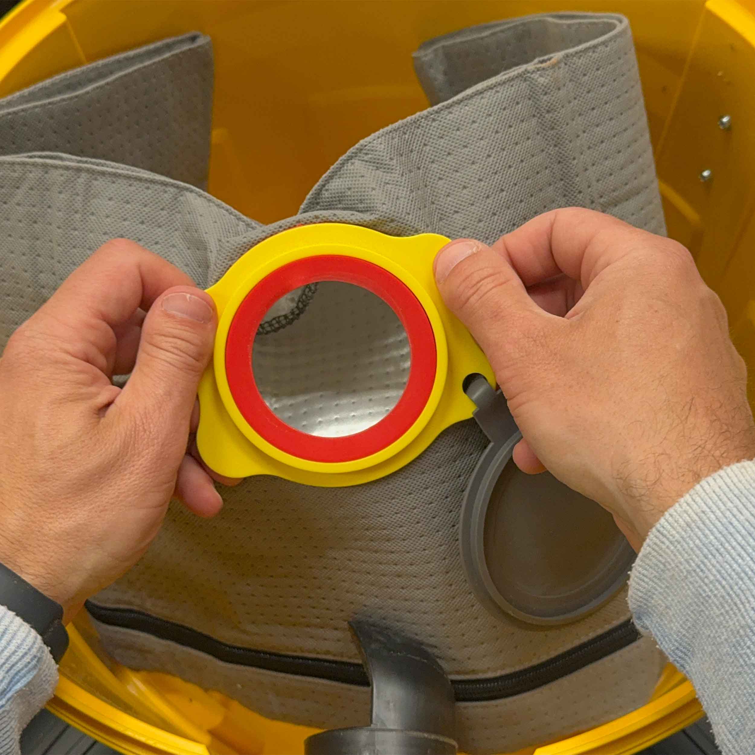 Reusable dust bag for DeWalt/Vacmaster/Einhell/Titan shown with dust extractor accessories